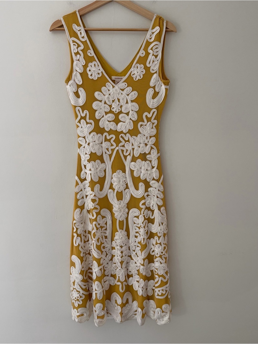 Sundance Dress Midi Mesh Appliqué Sleeveless Yellow Size Small Wedding Guest